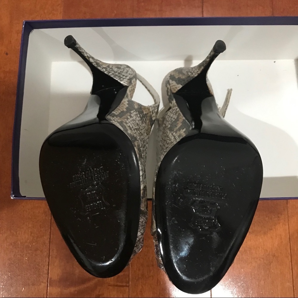 💥NEW💥Stuart Weitzman Tulip Roccia Lame Python 8N - Picture 6 of 8